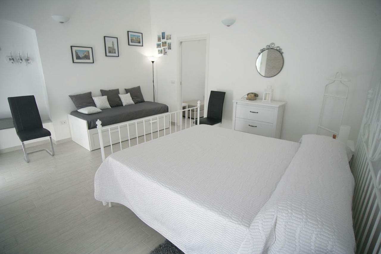 Il Portale Bed & Breakfast Терлици Екстериор снимка